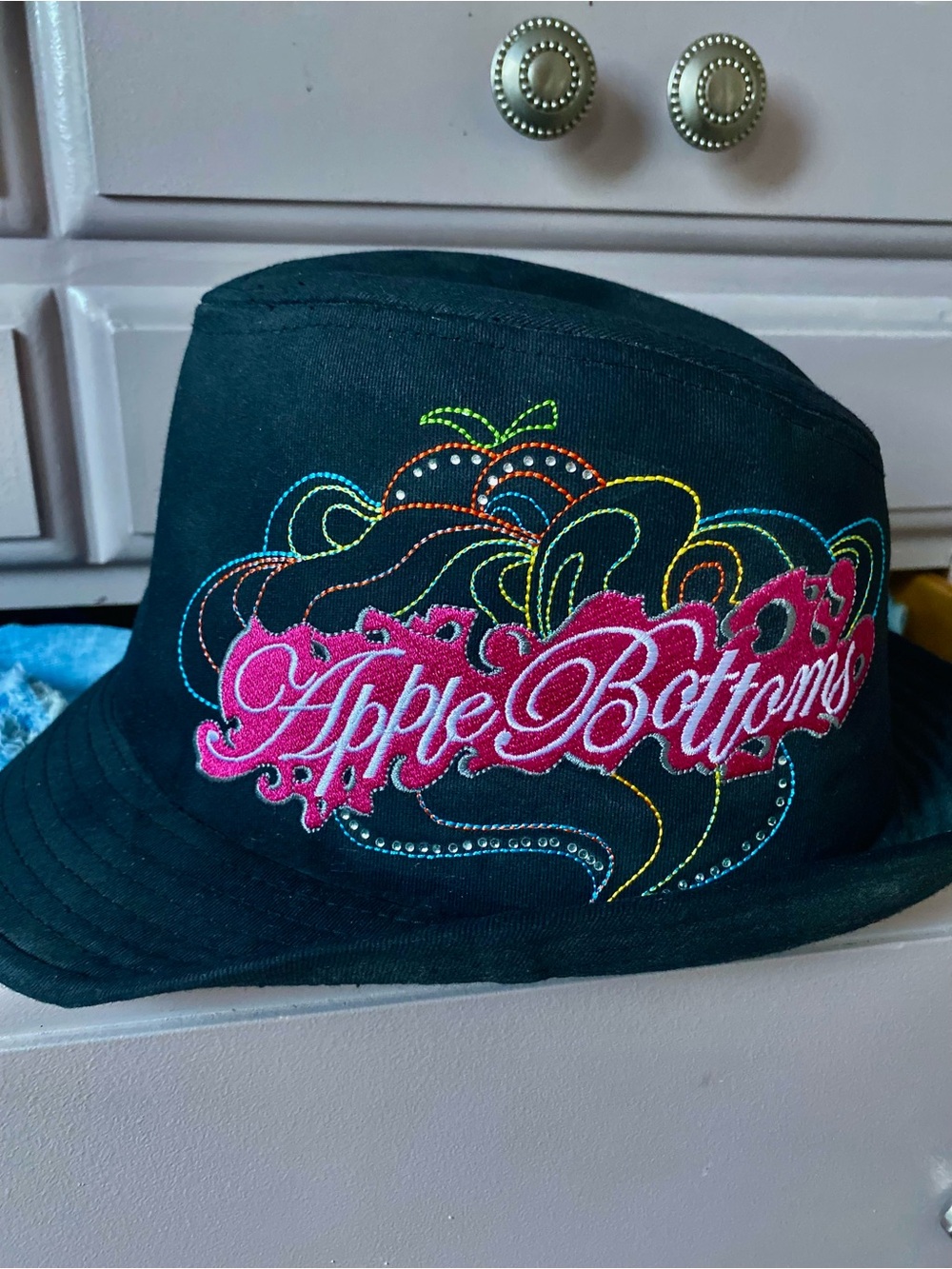 New, but vintage ! original Apple Bottoms fedora hat . From my previous shop.